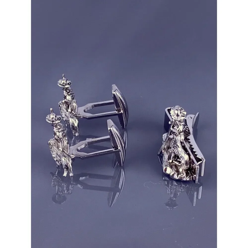 Hunter Shepherd Scout Dog Cufflinks Tie Clip Silver Tone Retriever Vintage